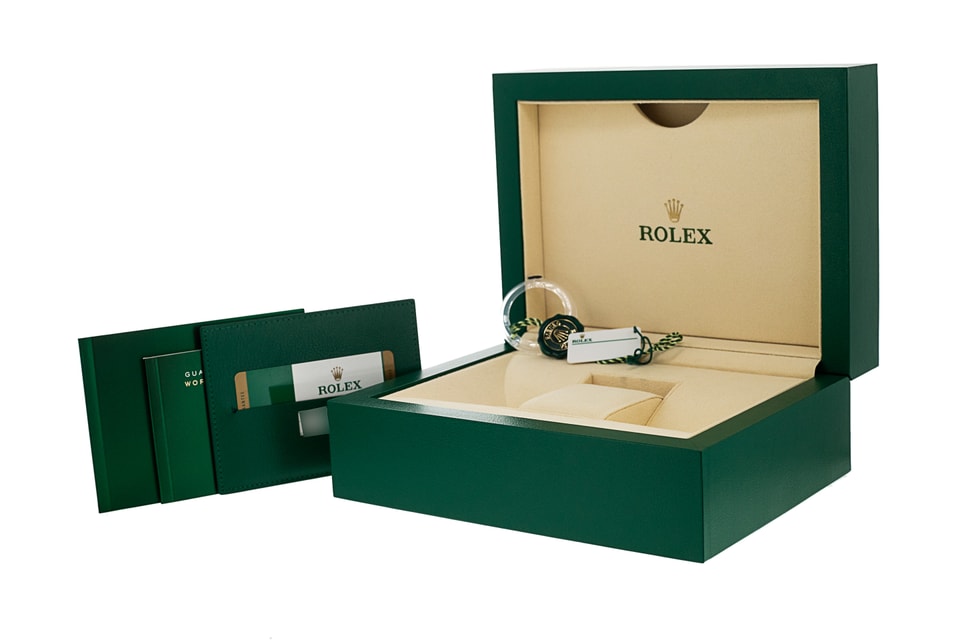 Rolex GMT Master II 126715 CHNR Image 4